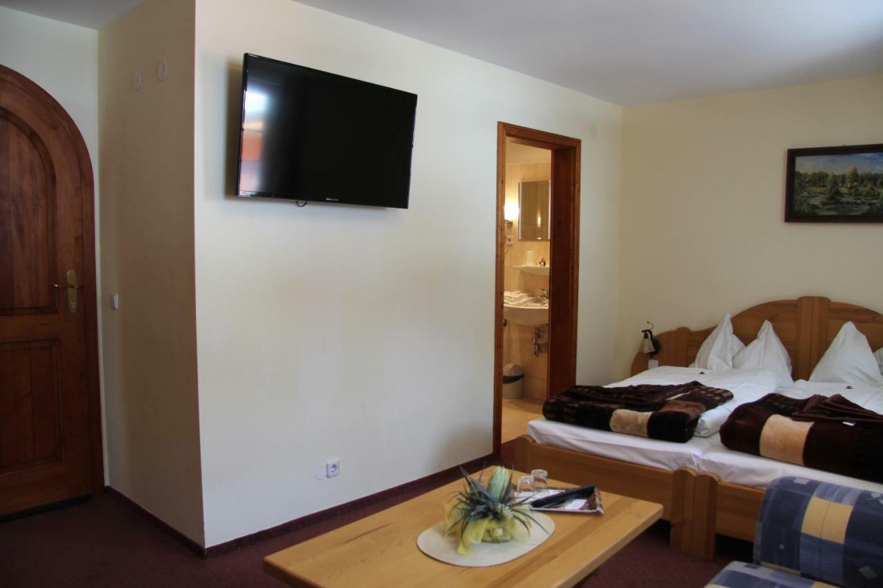 Hotel Hutmannshaus Kremsbrucke ภายนอก รูปภาพ